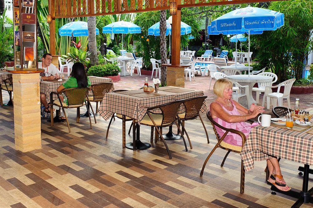 The Expat Hotel Patong Luaran gambar