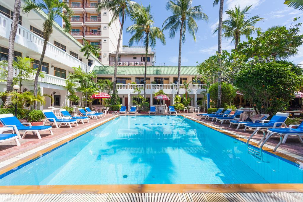 The Expat Hotel Patong Luaran gambar