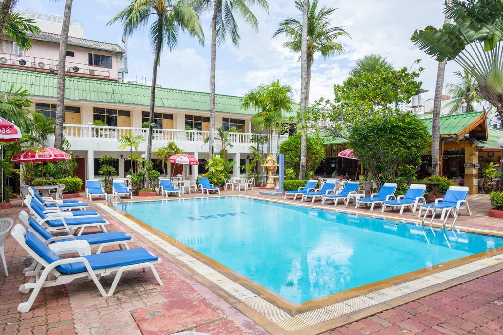 The Expat Hotel Patong Luaran gambar
